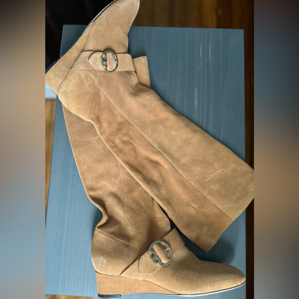 TB Suede Knee-High Boots (Narrow)